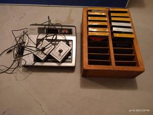 lot 136 image: Vintage Magnavox Odyssey 2 Console w Games - WOW
