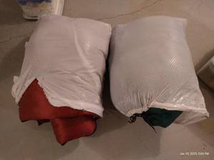 lot 143 image: Two Sleeping Bags