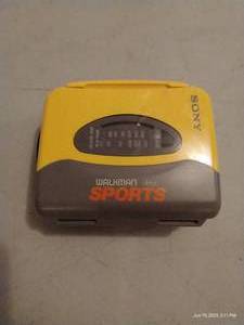 lot 150 image: Walkman AMFM w Cassette Player