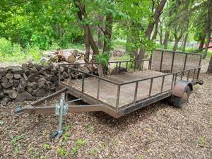 lot 235 image: Flat Bed Trailer - 142 x 64