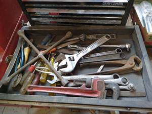 lot 238 image: Drawer of Misc Tools