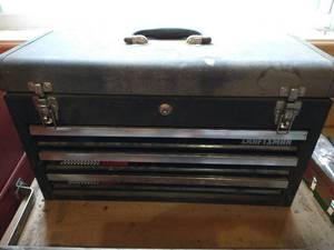 lot 239 image: Black Craftsman Tool Box & Contents