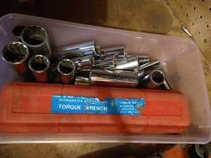 lot 258 image: Torque Wrench & Sockets