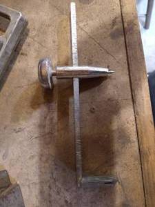 lot 260 image: Adjustable Dry Wall Circle Cutter