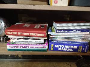 lot 307 image: Auto Repair Manuals & Magazines 80s-00s
