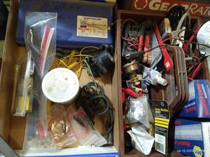 lot 318 image: Two Trays Auto & Electric Repair