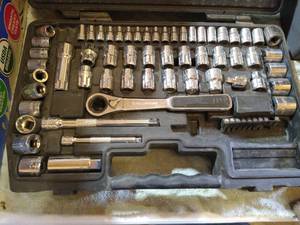 lot 319 image: Set of Gear Rachets- Standard & Metric