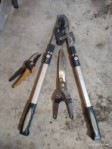lot 337 image: Garden Sheers & Clippers