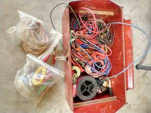 lot 390 image: Toolbox of Wires & Connectors