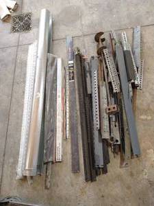lot 433 image: Misc Metal Parts