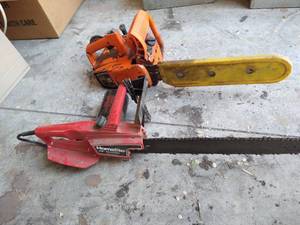 lot 445 image: Two Small Chainsaws