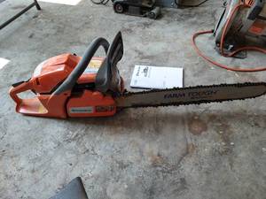 lot 466 image: Husqvarna Rancher 455 Chainsaw