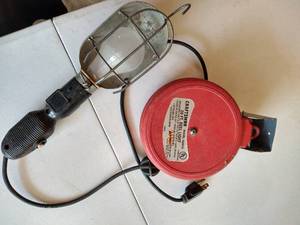 lot 478 image: Craftsman 20ft Reel Light
