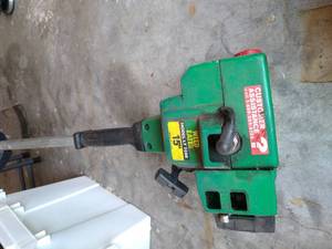 lot 486 image: 15 Weed Trimmer