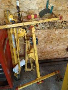 lot 505 image: Sheetrock Lift