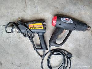 lot 535 image: Two Electric Heat Guns