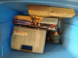 lot 559 image: Tub of Woodworking Tools