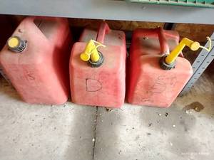 lot 593 image: 3 Five Gallon Cans- 1 Diesel, 2 Gas