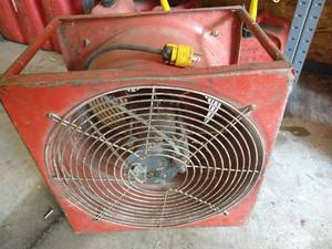 lot 594 image: Shop Fan