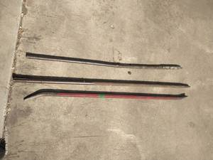 lot 604 image: Three Heavy Metal Picks