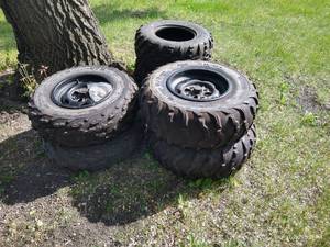 lot 300B image: (6) ATV Tires