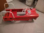 Working Vintage Metal Fire Engine Pedal Car