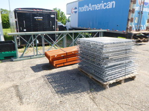 lot 2 image: Pallet Racking