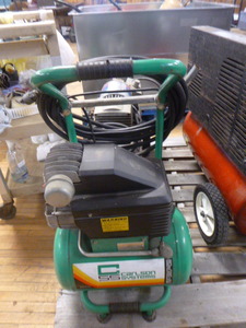 lot 19 image: Carlson Systems Air Compressor