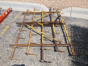 lot 26 image: Spiketooth Pull-Behind Drag