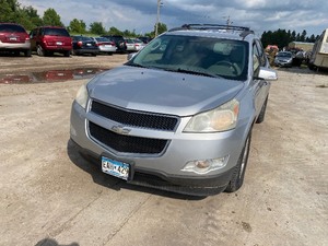 lot 5 image: 2009 Chevrolet Traverse AWD