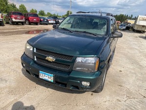lot 17 image: 2006 Chevrolet Trailblazer 5.3L