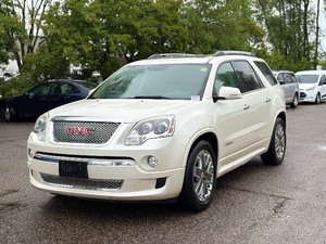 lot 19 image: 2011 GMC ACADIA DENALI All Wheel Drive w No Accidents