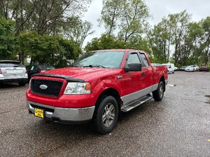 lot 21 image: 2006 FORD F-150 XLT 4x4 2 OWNER w NO ACCIDENTS (NO RESERVE)
