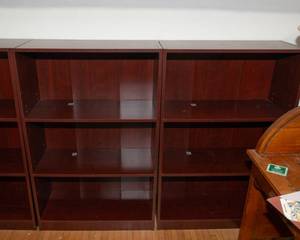 lot 613 image: Set of Two Cherry-Tone Laminate Bookshelves  28L x 43T x 11.5D