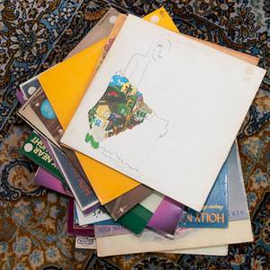 lot 681 image: Female Artists from the 1960s & 1970s  Vintage LP Vinyl Albums Collection