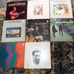 lot 720 image: Vintage 1970s LP Vinyl Albums  Simon & Garfunkel, Cat Stevens, Gordon Lightfoot & More