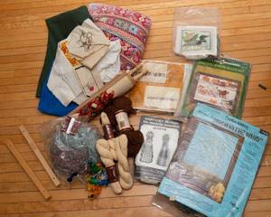 lot 665 image: Variety of Craft Supplies