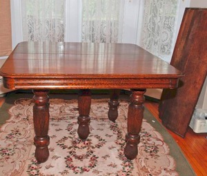 Antique Oak Wood Dining Table with Leaves