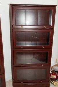 lot 610 image: Sauder Cherry-Tone Laminate Barrister-Style Bookcase with Glass Doors  60T x 28.5L x 12D (#6)
