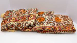 lot 707 image: Set of Three Vintage Pier 1 Imports Cotton Tablecloths