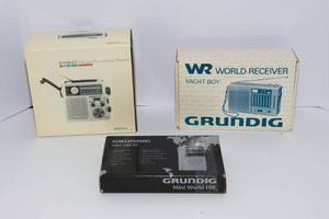 lot 806 image: Set of Three Vintage Portable Radios and Receivers - All in Original Packaging