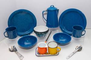 lot 819 image: A Variety of Enamelware Camping Style