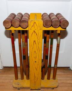 lot 895 image: Vintage Croquet Set
