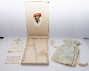 lot 482 image: Three Vintage SachetsBags