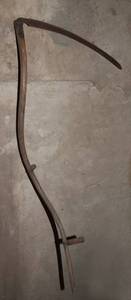 lot 898 image: Antique Hand-Held Scythe