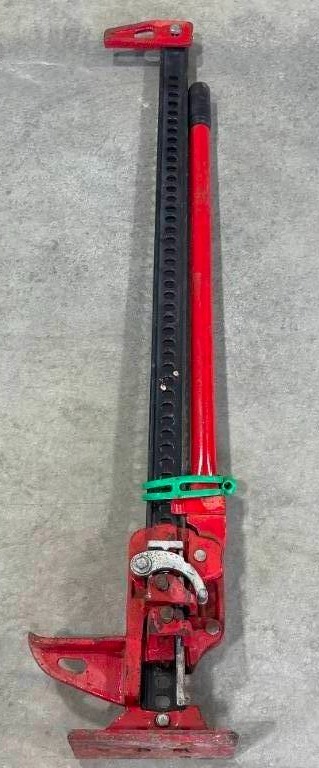 lot 16 image: Handy Man Farmers Jack