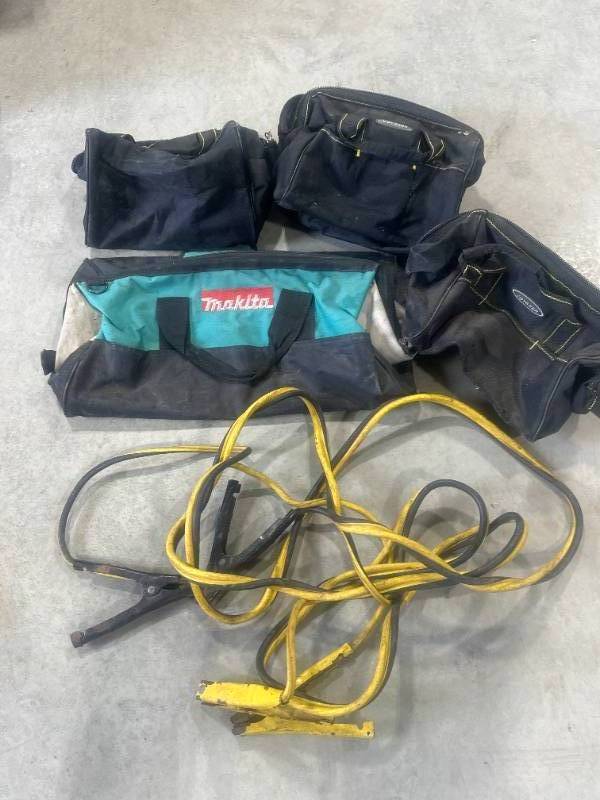 lot 21 image: Lot of 4 Total Bags & Jumper Cables