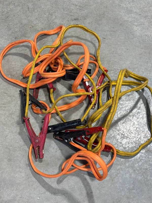 lot 77 image: Lot of Jumper Cables