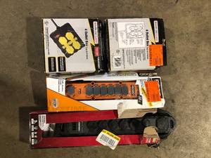 lot 16 image: Lot of Assorted Hardware Various Models and Conditions   Customer Returns See Pictures