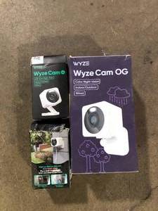 lot 24 image: Lot of Assorted Security Video Cameras Various Models and Conditions   Customer Returns See Pictures